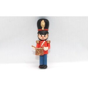 Vintage 80s Hallmark Wooden Christmas Drummer Boy Soldier Brooch Pin